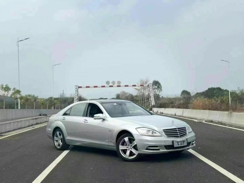 广州10年奔驰S2