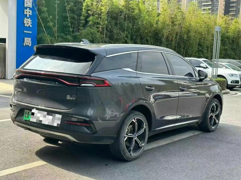 广州22年比亚迪唐4