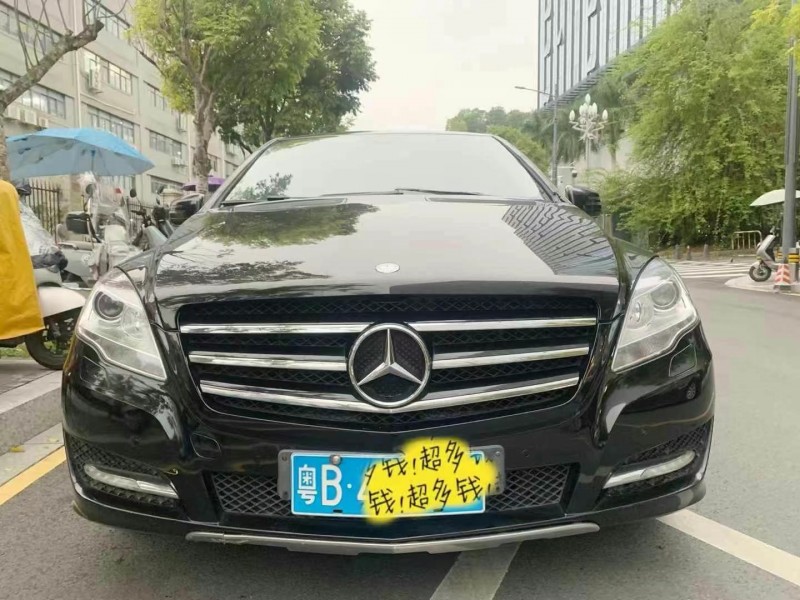 深圳13年奔馳R1