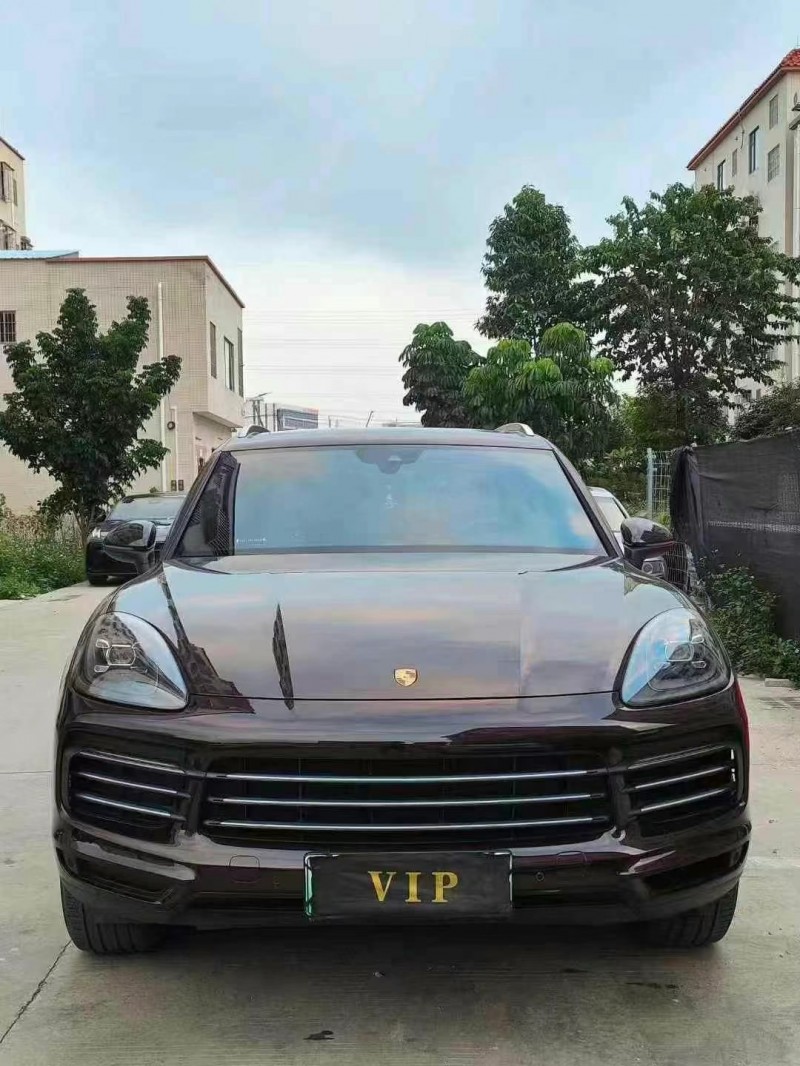 广州20年保时捷卡宴1