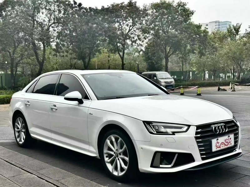 佛山19年奧迪A4L3