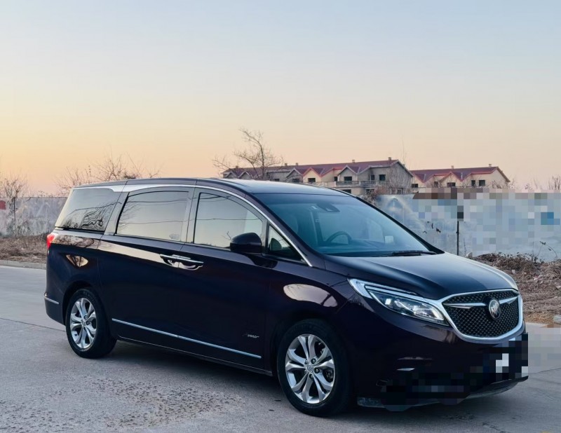 青岛17年别克GL83