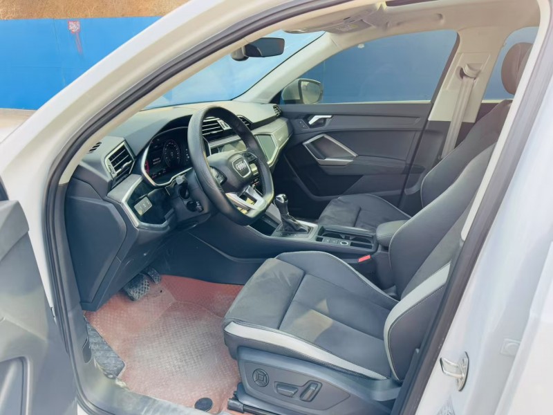 青岛23年奥迪Q36