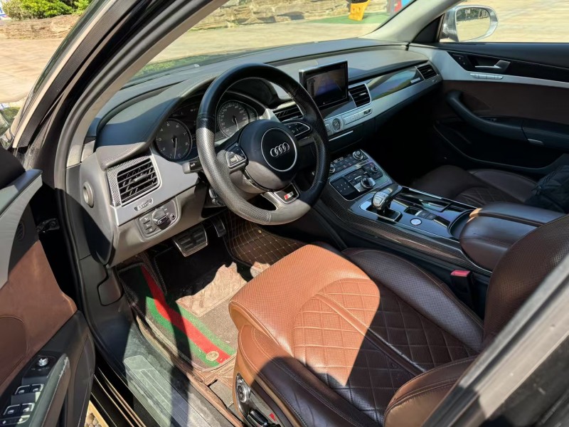 青岛14年奥迪S86