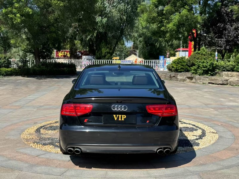 青岛14年奥迪S89