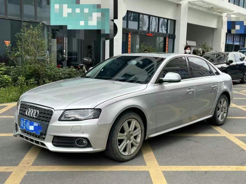 深圳12年奧迪A4L2