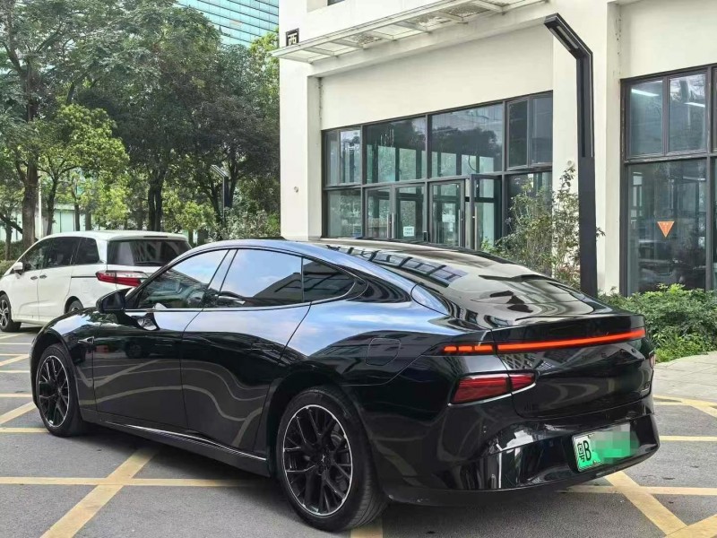 深圳23年小鵬汽車p74
