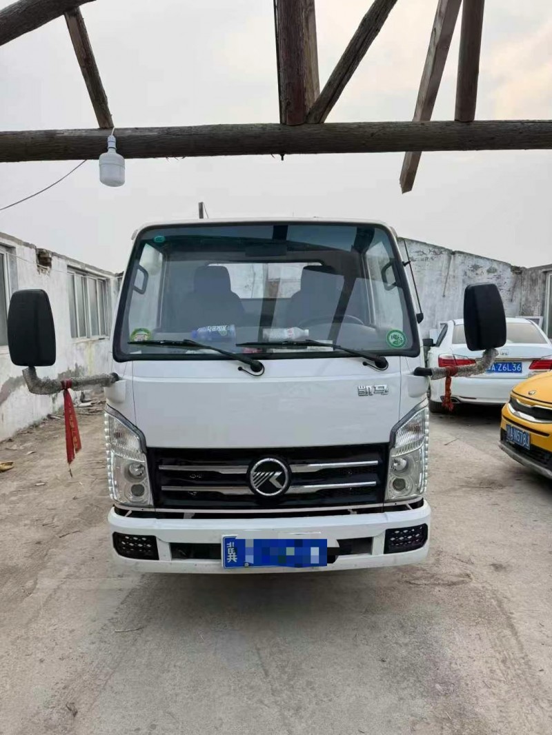 鶴壁24年凱馬汽車銳航1