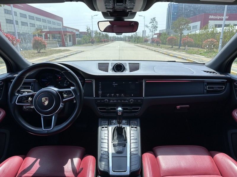 鹽城20年保時捷Macan7