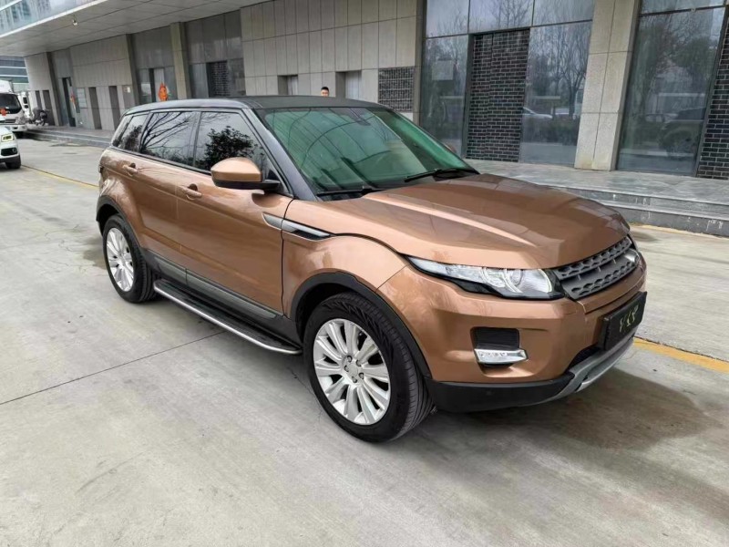 济宁16年路虎极光2