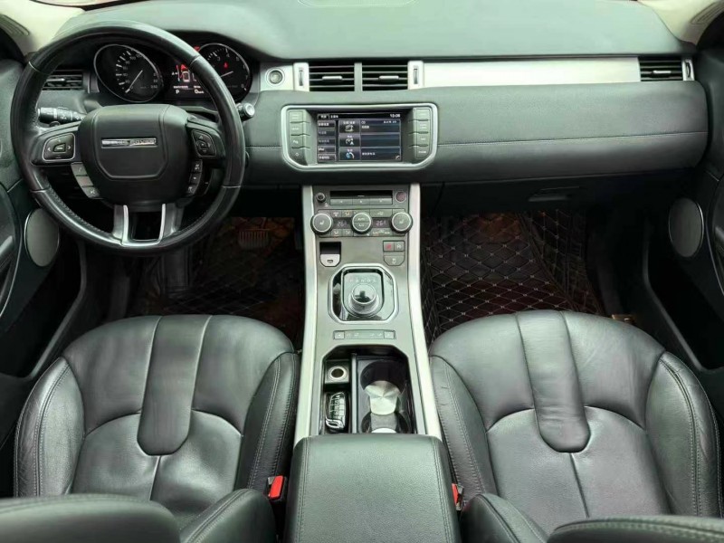 济宁16年路虎极光5