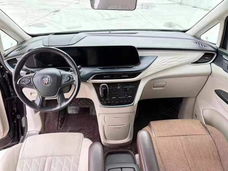 菏泽20年别克艾维亚3