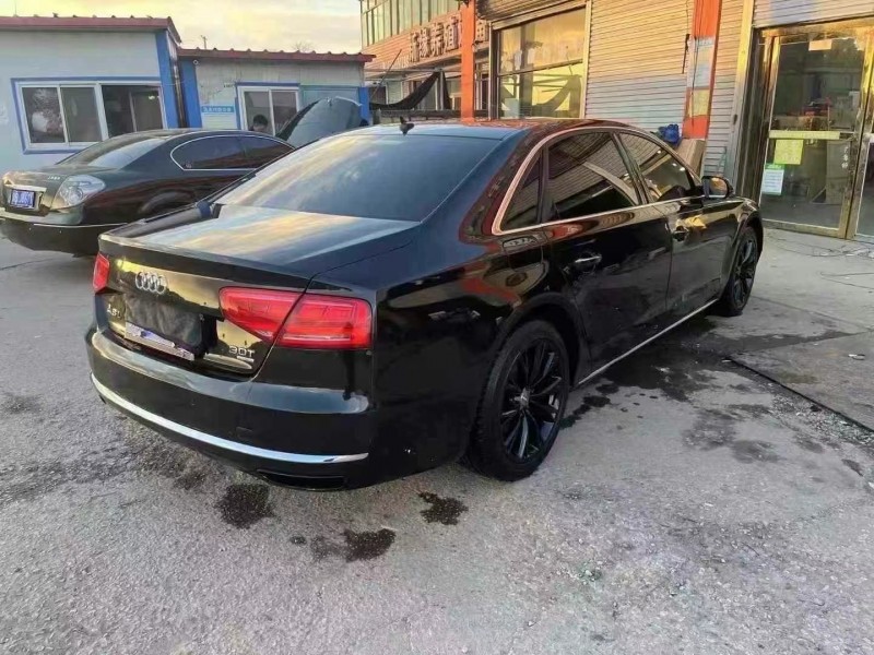 廊坊11年奧迪A8L6