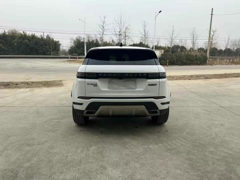 徐州22年路虎极光9