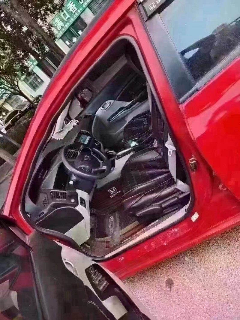 菏泽15年本田思域5