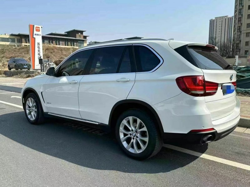鄭州14年寶馬X58