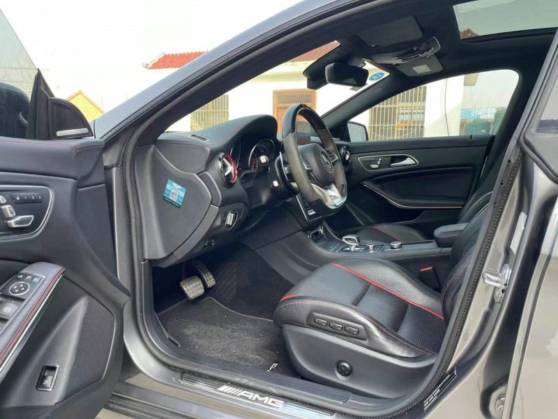 徐州19年奔驰CLA5