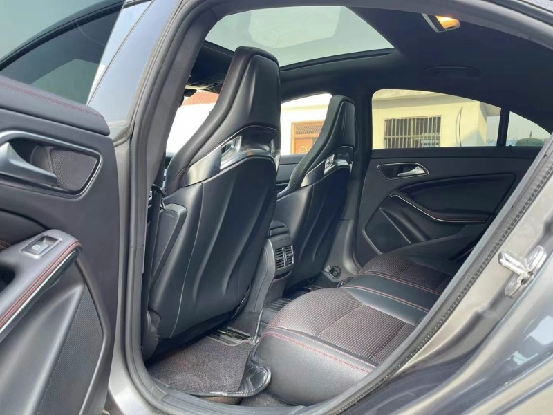 徐州19年奔驰CLA8