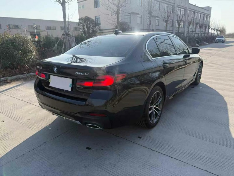 徐州21年宝马5系3