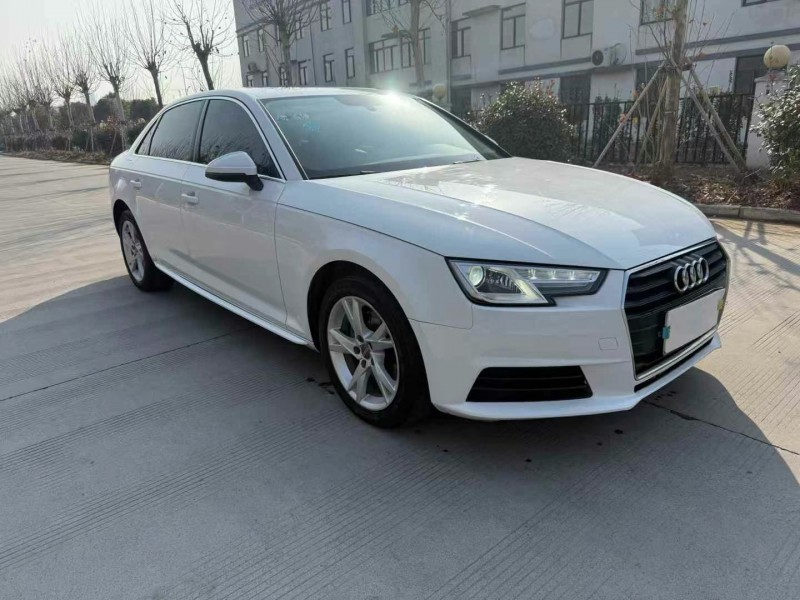 徐州17年奥迪A4L3