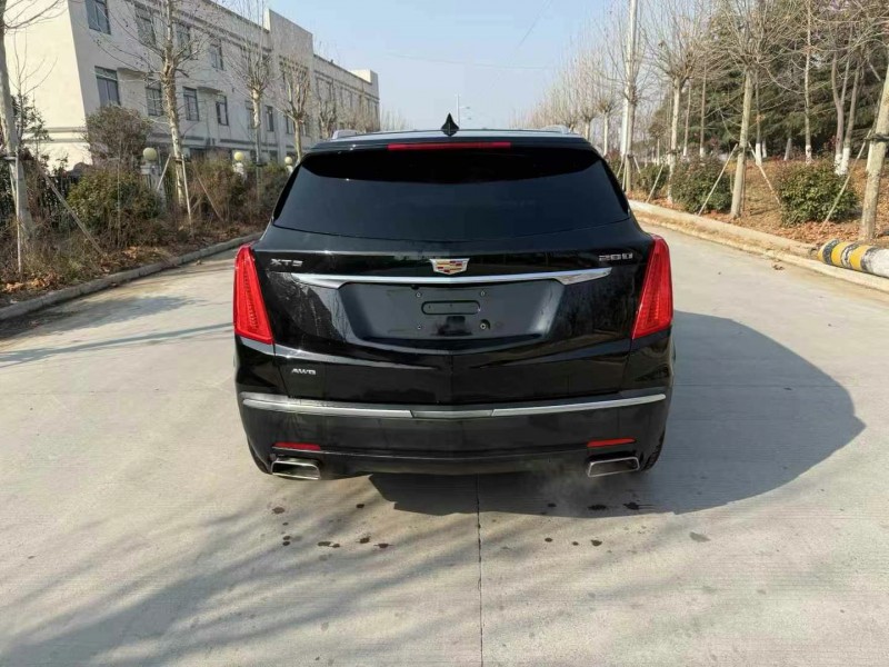 徐州17年凱迪拉克XT55