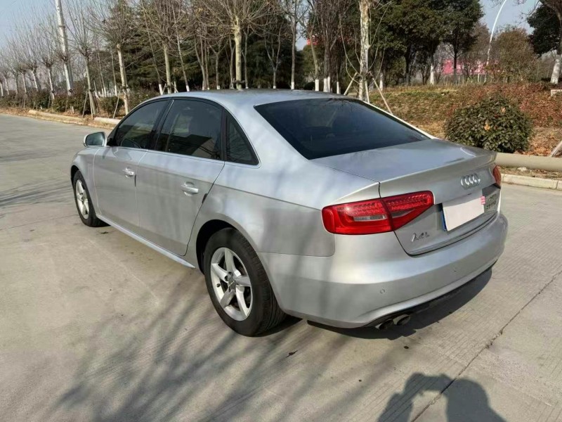 徐州13年奥迪A4L6