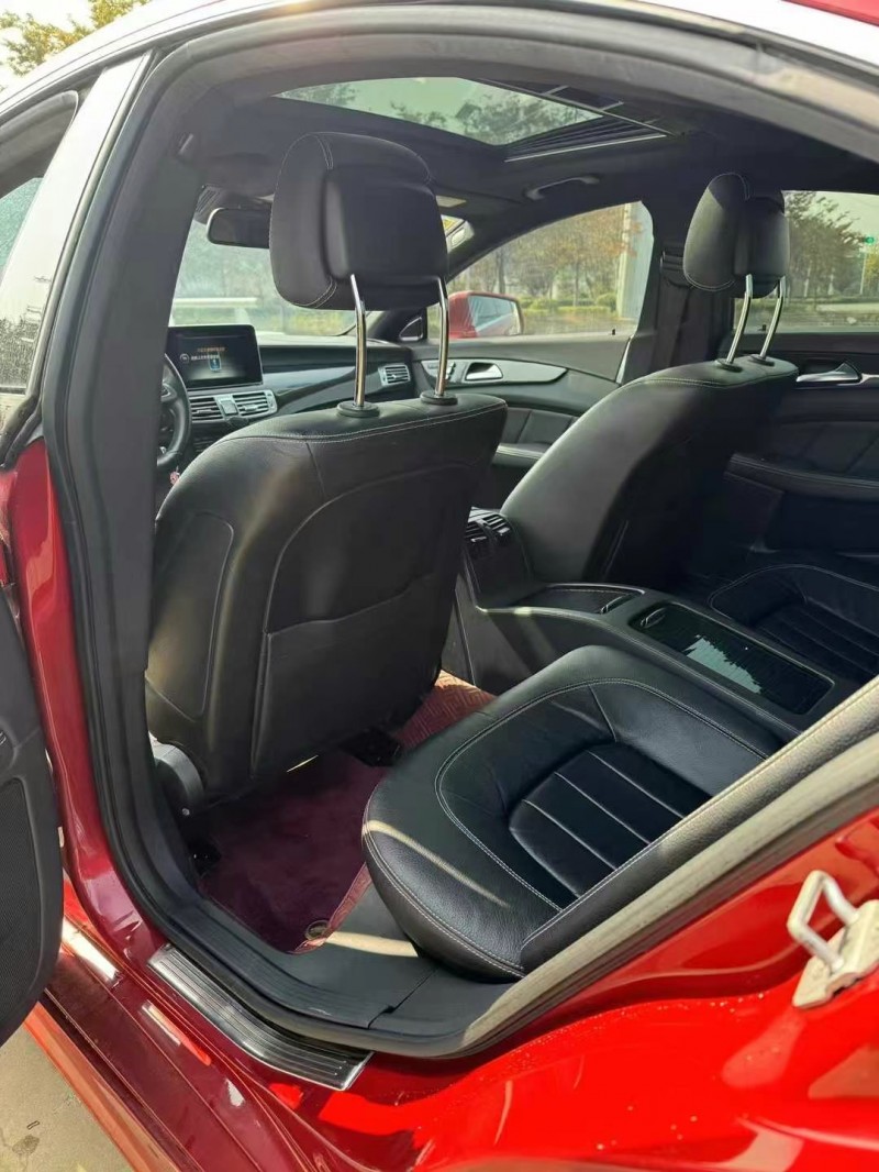 徐州17年奔驰CLS5