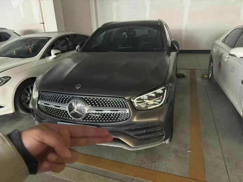 广州22年奔驰GLC1