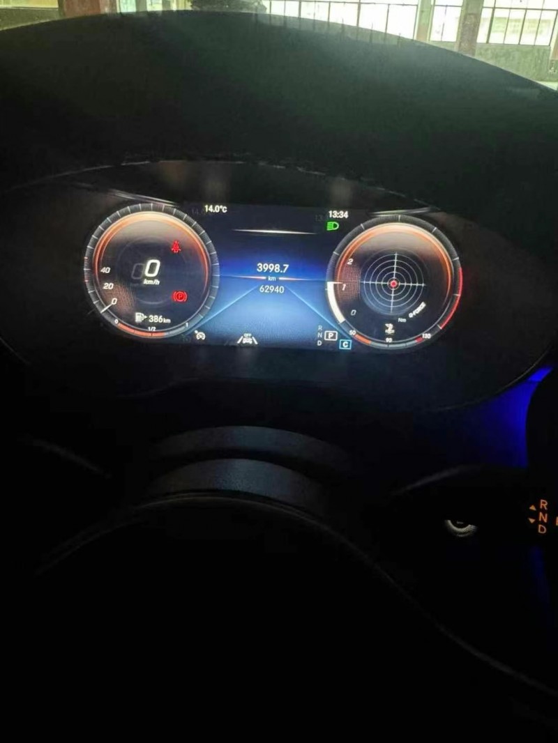 广州22年奔驰GLC2