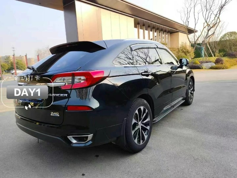 徐州17年本田冠道2