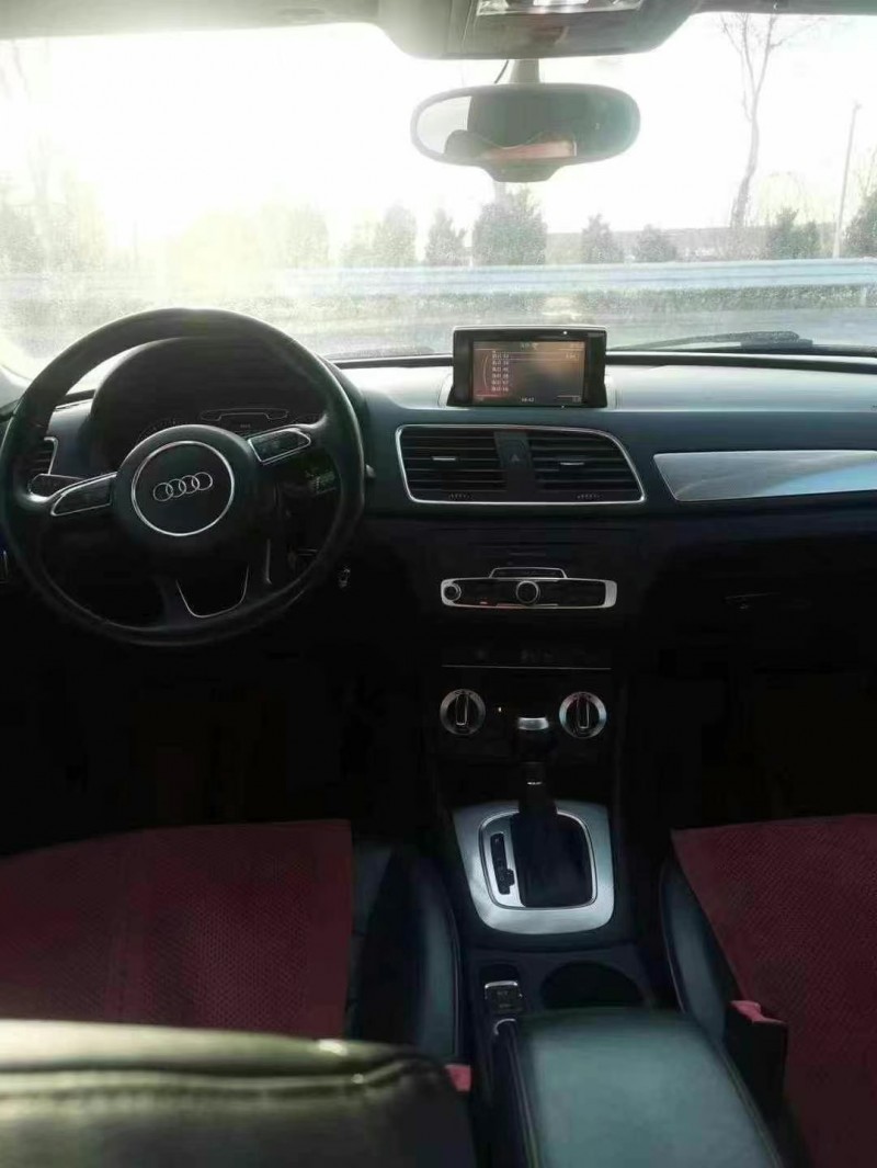 济宁16年奥迪Q34
