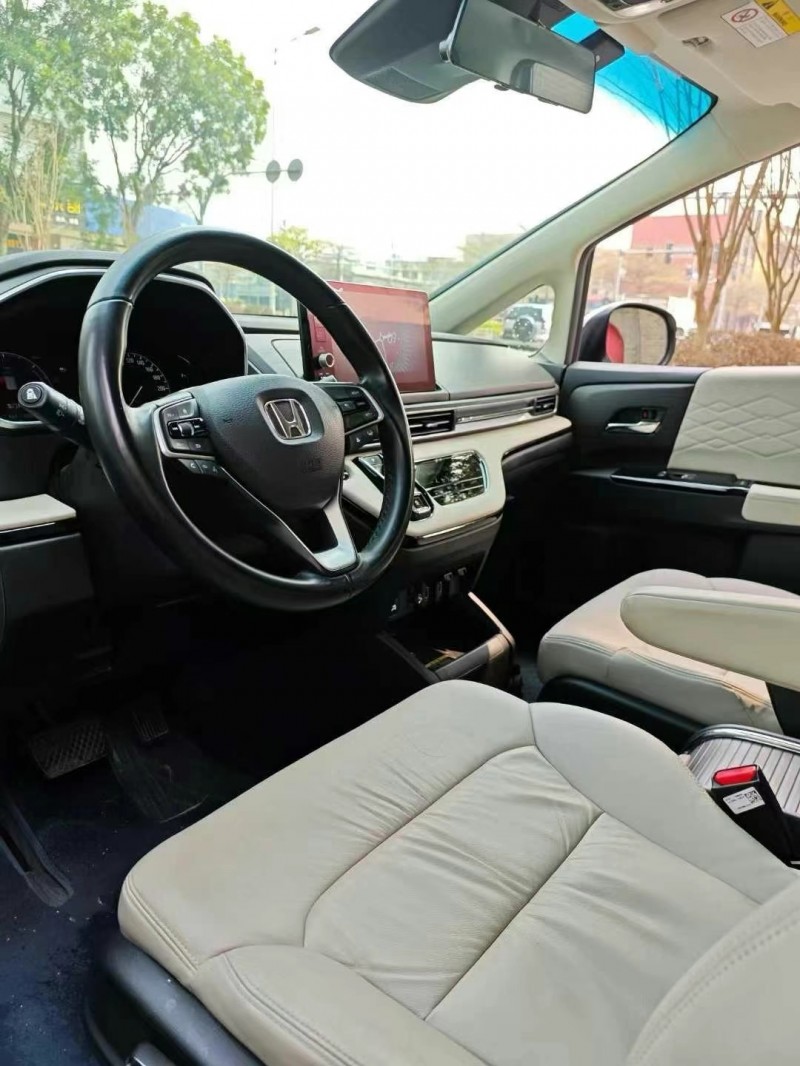 广州24年本田艾力绅4