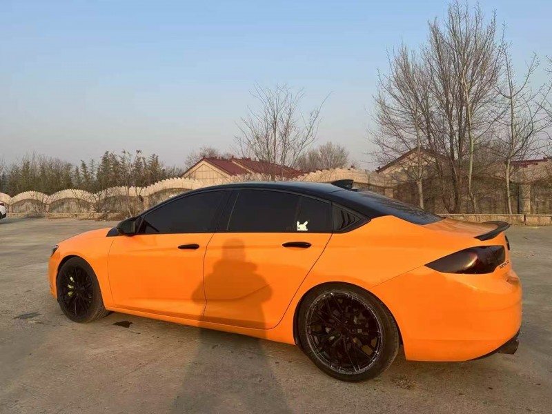 青岛18年别克君威7