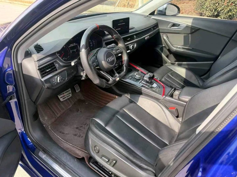 徐州17年奥迪A4L7