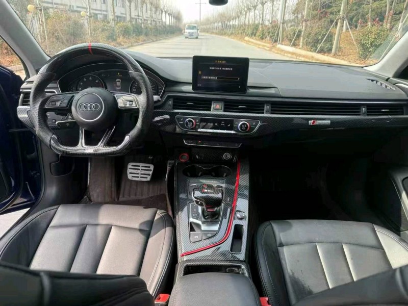 徐州17年奥迪A4L8