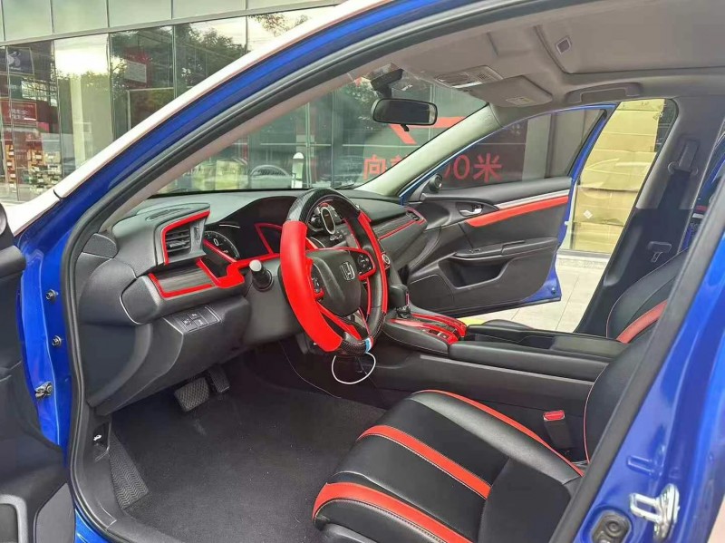 东莞19年本田思域4