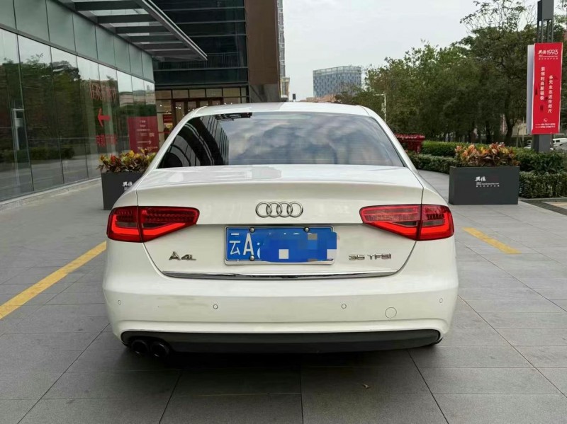深圳13年奧迪A4L9