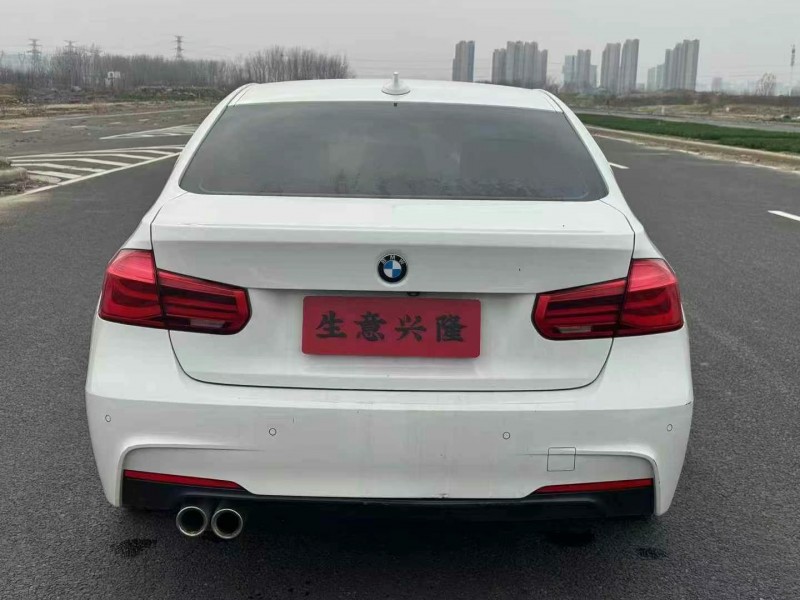 邵陽18年寶馬3系9