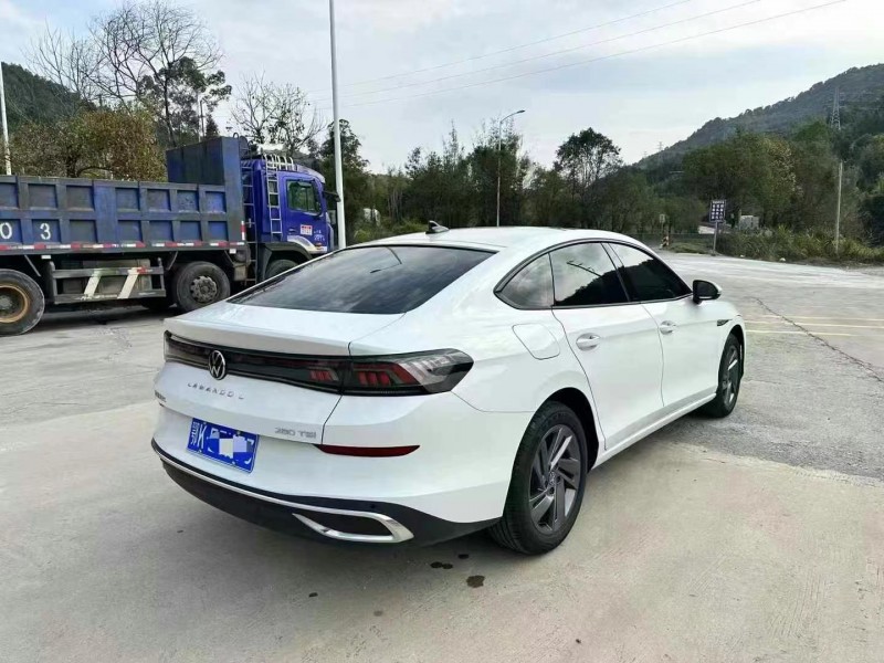 广州24年大众凌渡9