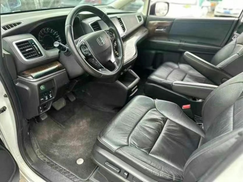 东莞17年本田奥德赛4