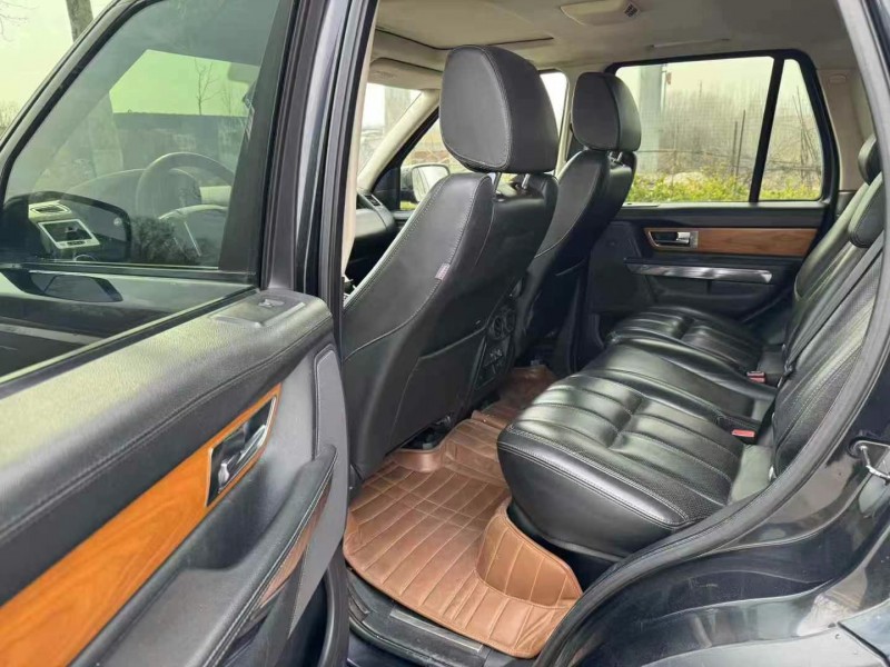 济宁11年路虎揽胜运动5