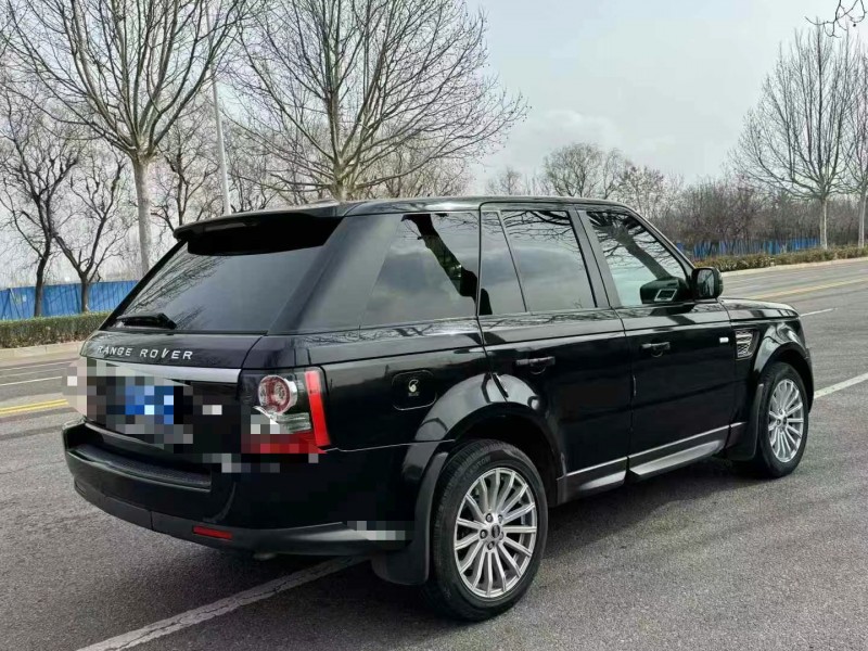 济宁11年路虎揽胜运动7