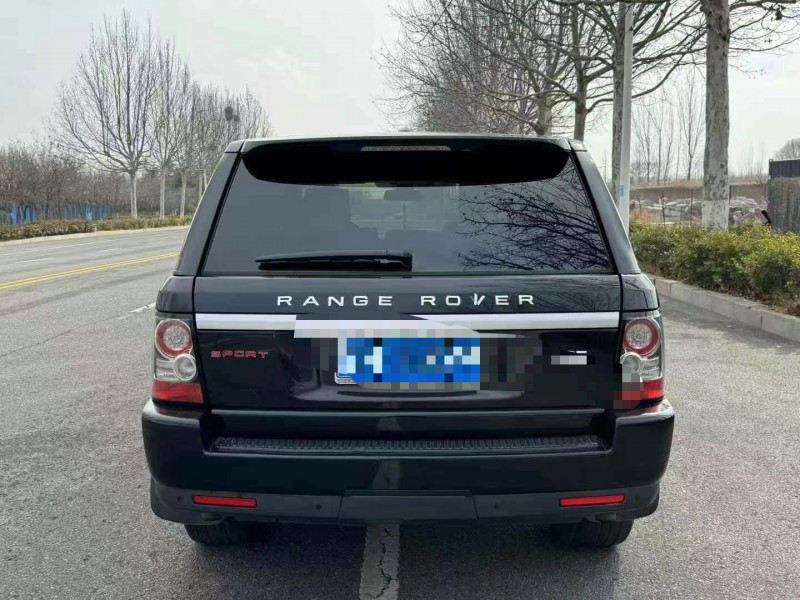 济宁11年路虎揽胜运动9