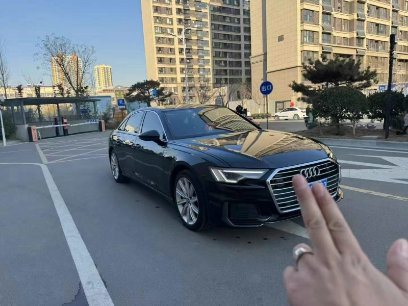 青岛21年奥迪A6L3