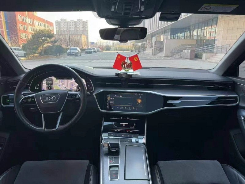 青岛21年奥迪A6L4