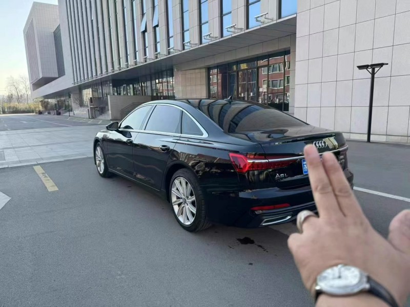 青岛21年奥迪A6L8