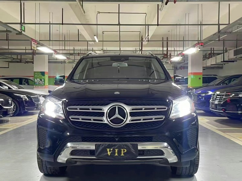 成都17年奔馳GLS1