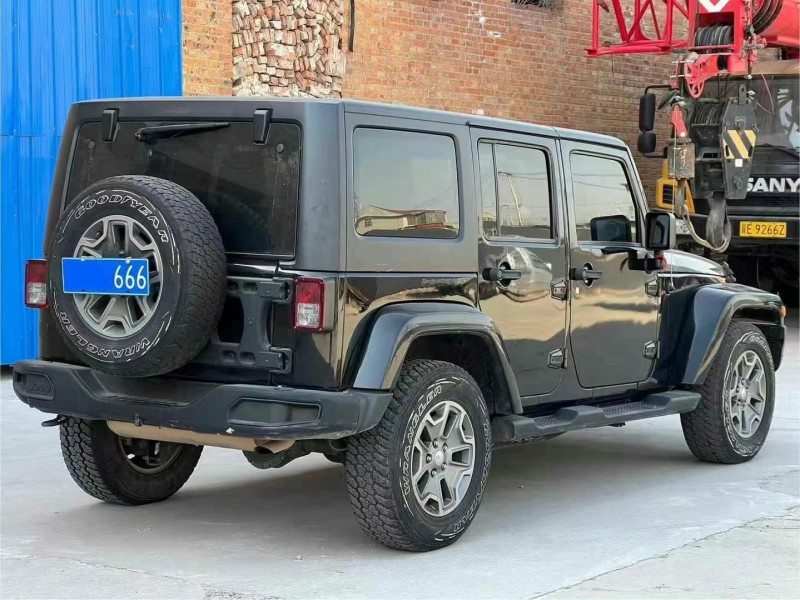 秦皇島17年Jeep牧馬人7