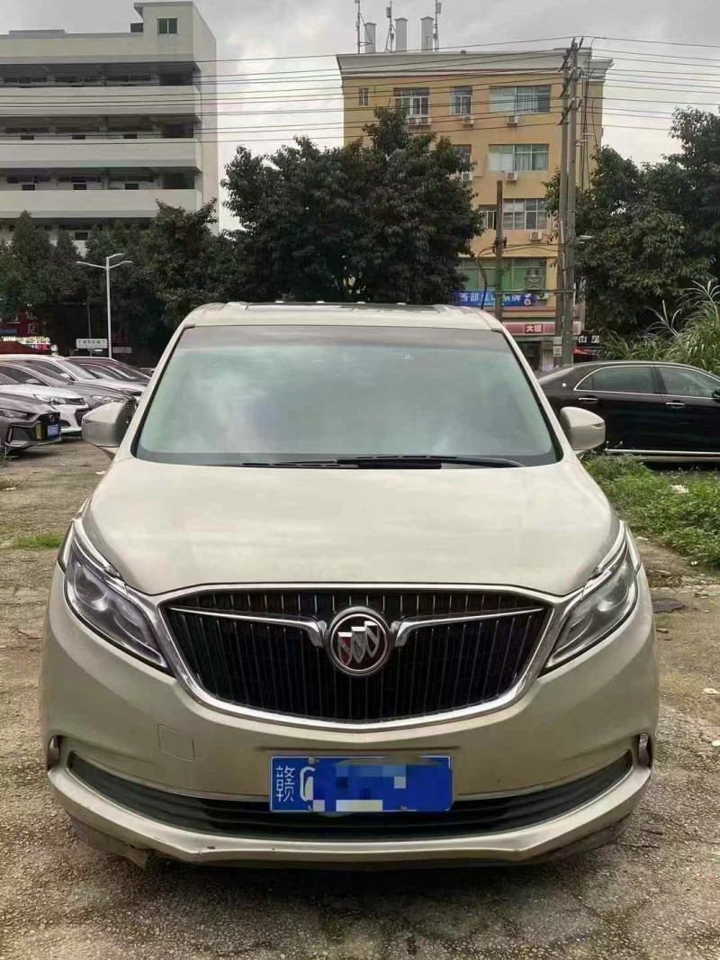 广州17年别克GL81