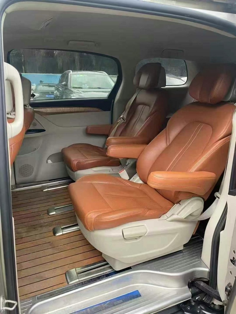 广州17年别克GL84